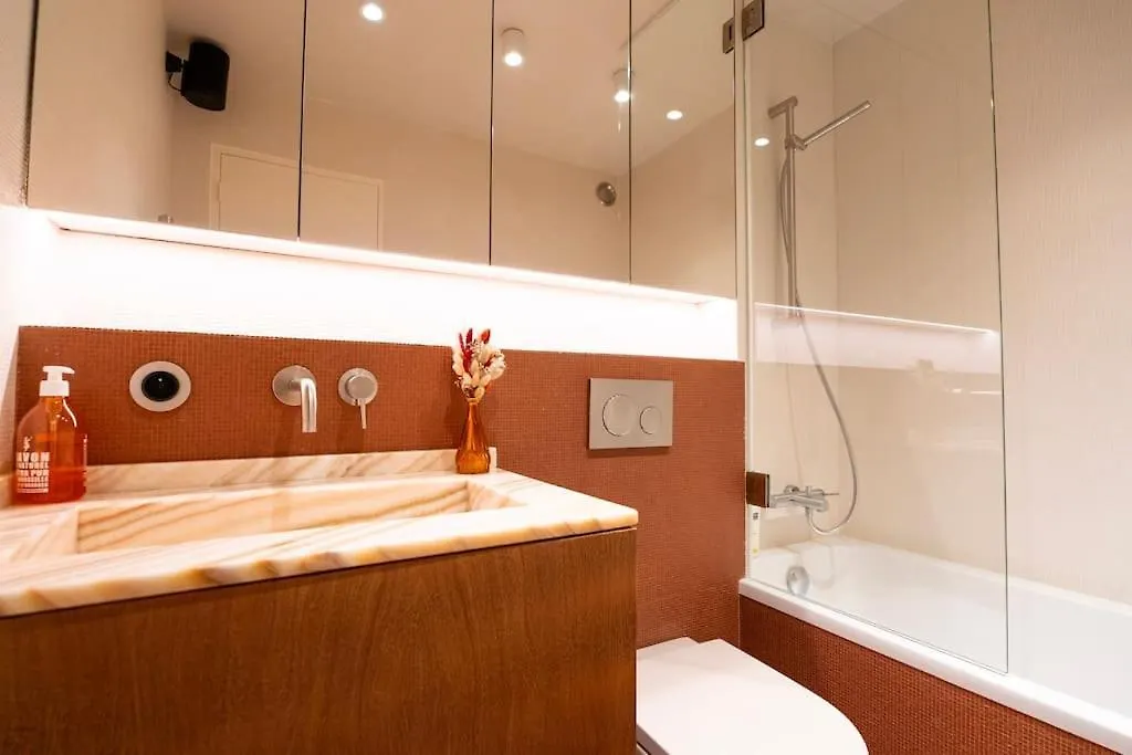 Montmartre Penthouse With Stunning Sacre-Coeur View Διαμέρισμα Παρίσι 0*,  Γαλλία