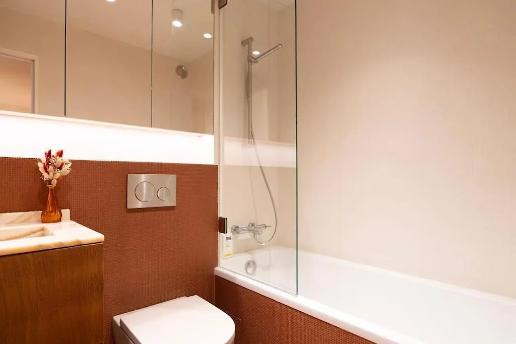 Montmartre Penthouse With Stunning Sacre-Coeur View Διαμέρισμα Παρίσι